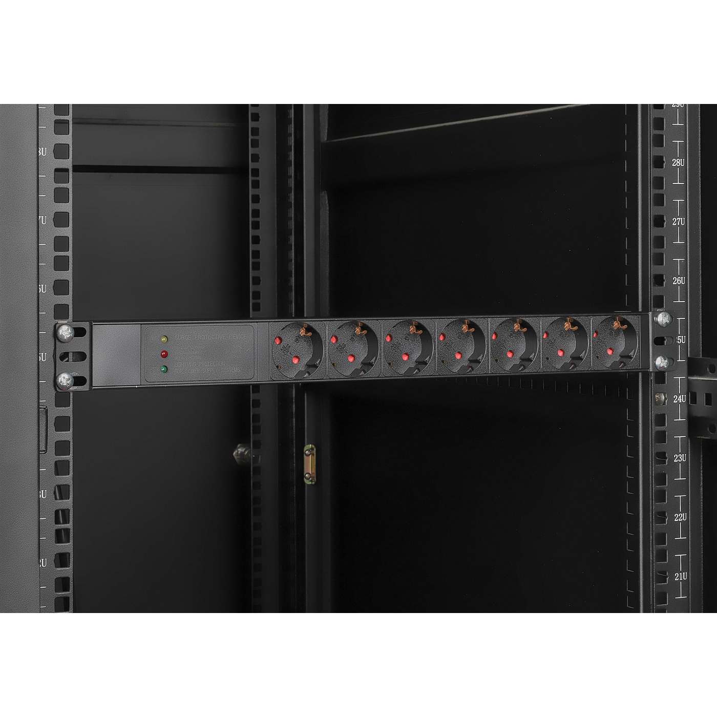 19" 1U Rackmount 7-Output Power Distribution Unit (PDU) / Surge Protector Image 8