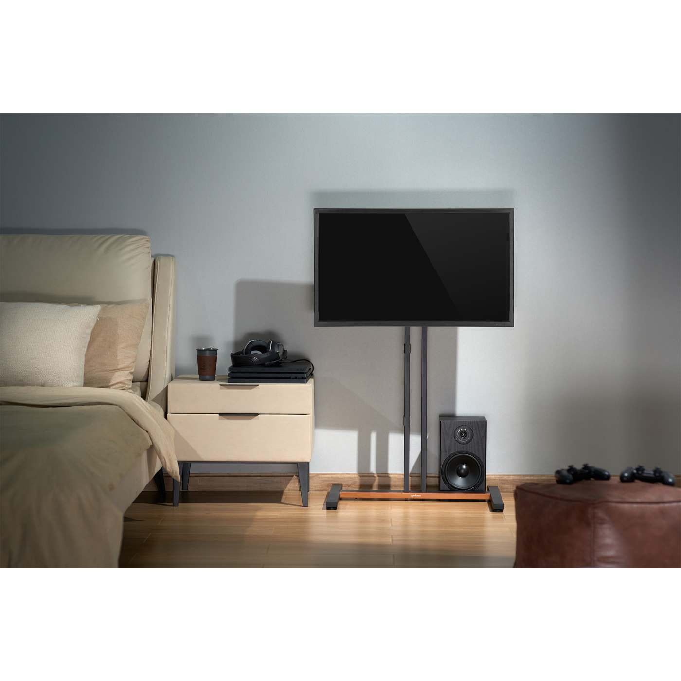 Compact Height-Adjustable TV Cart / Stand Image 13