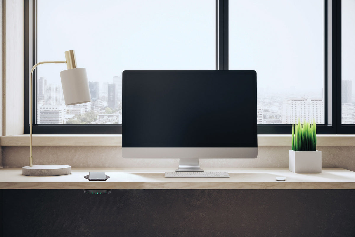 Under-Desk Fast Wireless Charger - 10 W Image 12