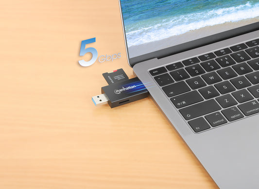 USB 3.0 Type-C / Type-A Combo Multi-Card Reader / Writer Image 2