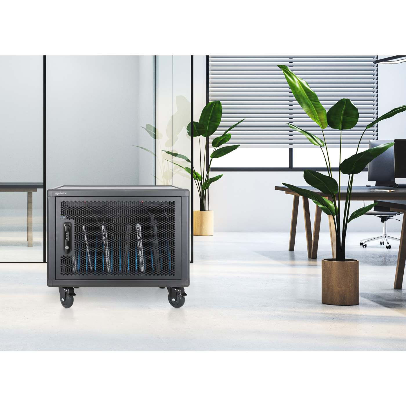 12-Port USB-C Desktop Charging Cabinet - 780 W Image 6