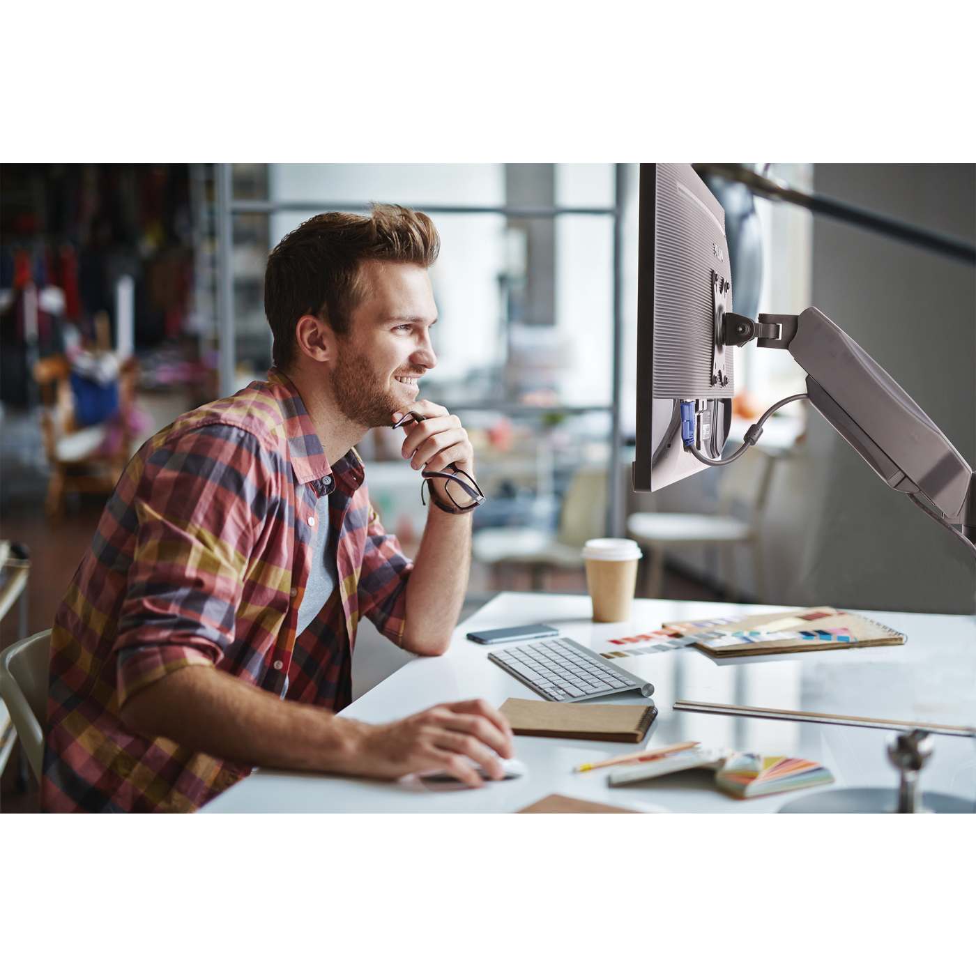 Aluminum Gas Spring Single Monitor Desk Mount Image 11