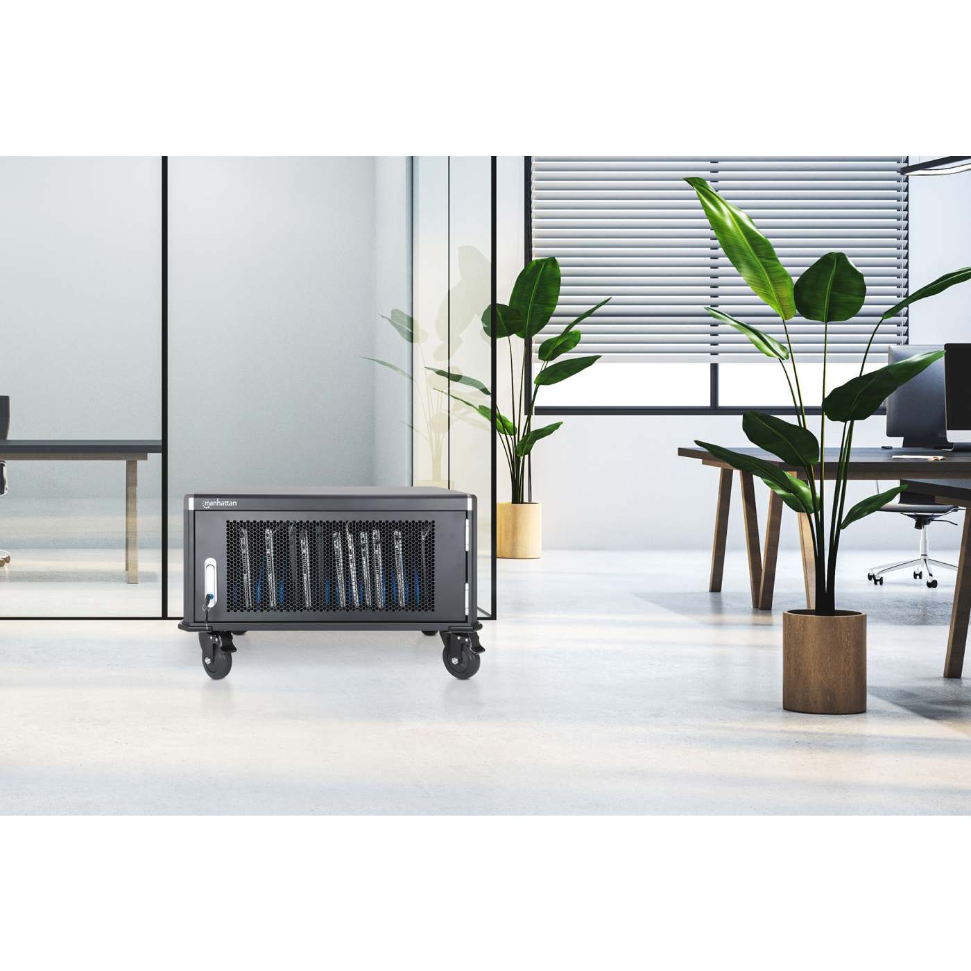 EU 20-Bay AC Charging Cart Image 4