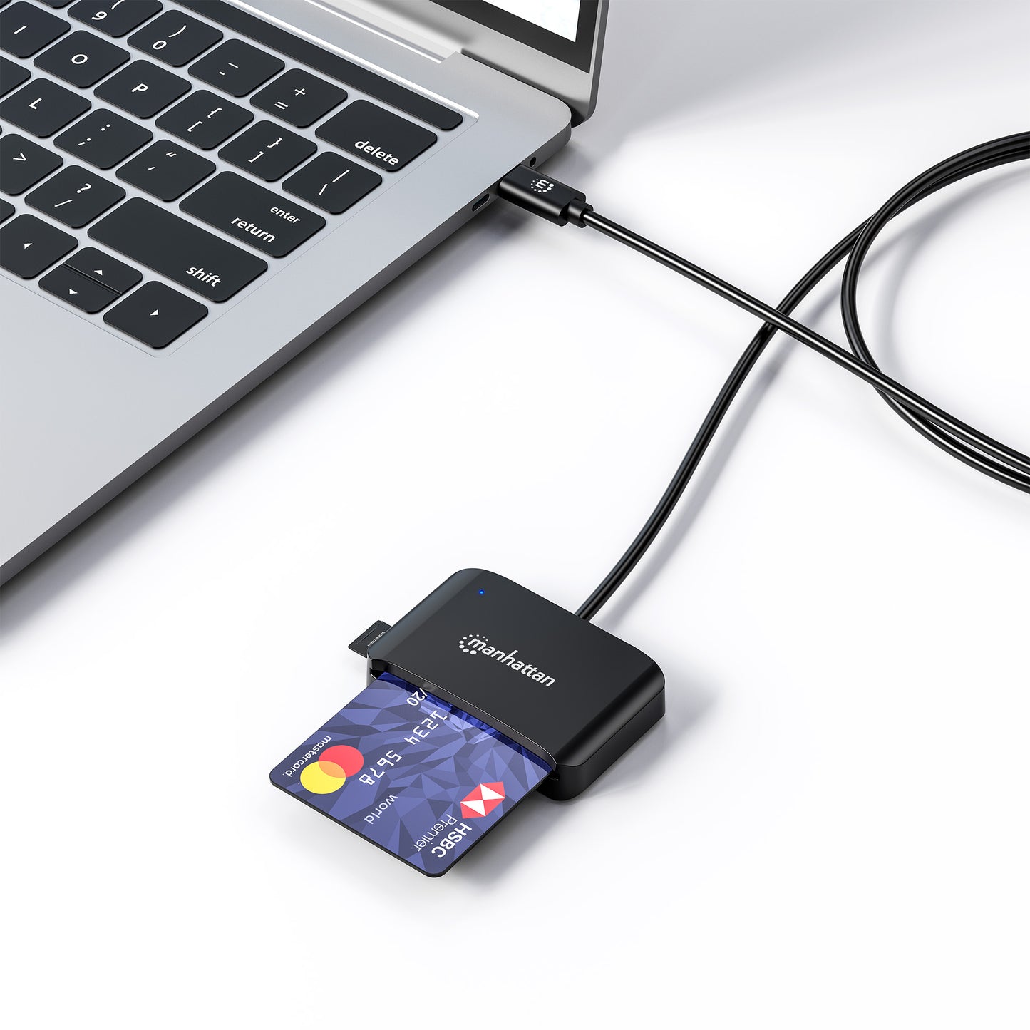 USB-C Smart Card Reader with microSD Slot Image 7