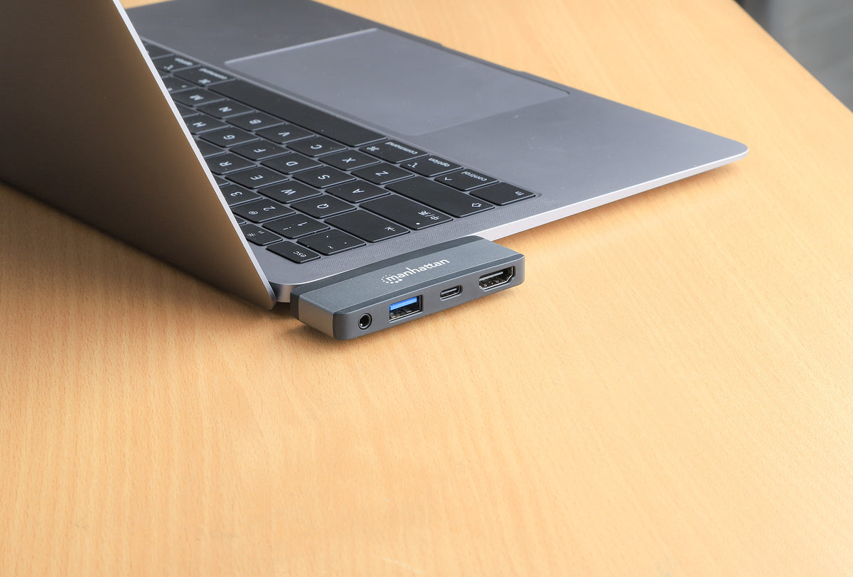 USB-C PD to HDMI 4-in-1 Travel Docking Station for Tablet, Phone, and Laptop Image 9
