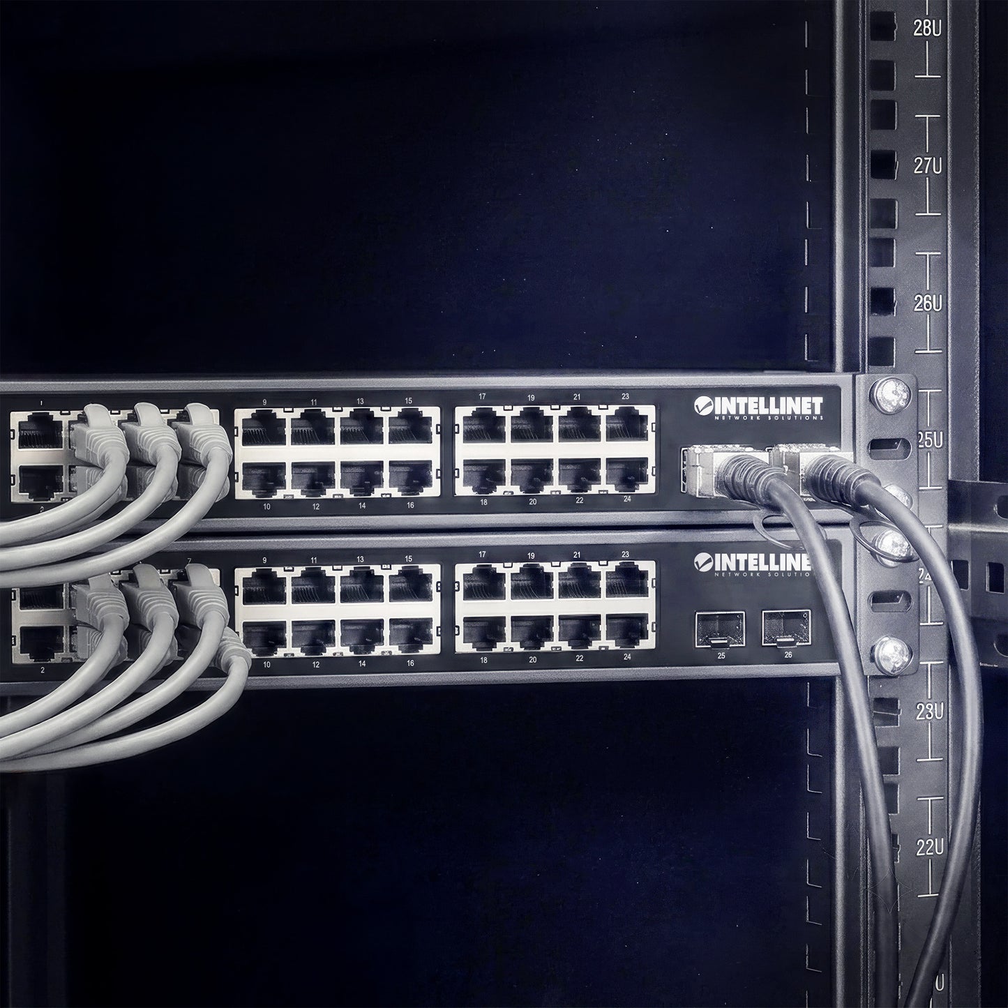 24-Port Gigabit Ethernet PoE+ Switch with 2 SFP Ports Image 9