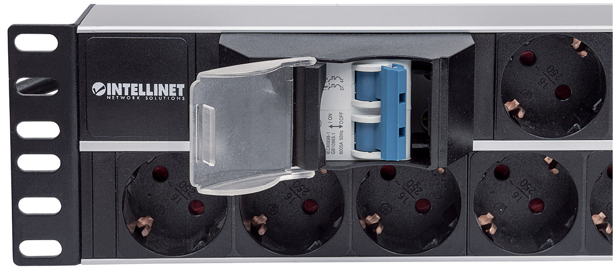 19" 2U Rackmount 15-Output Power Distribution Unit (PDU) Image 5