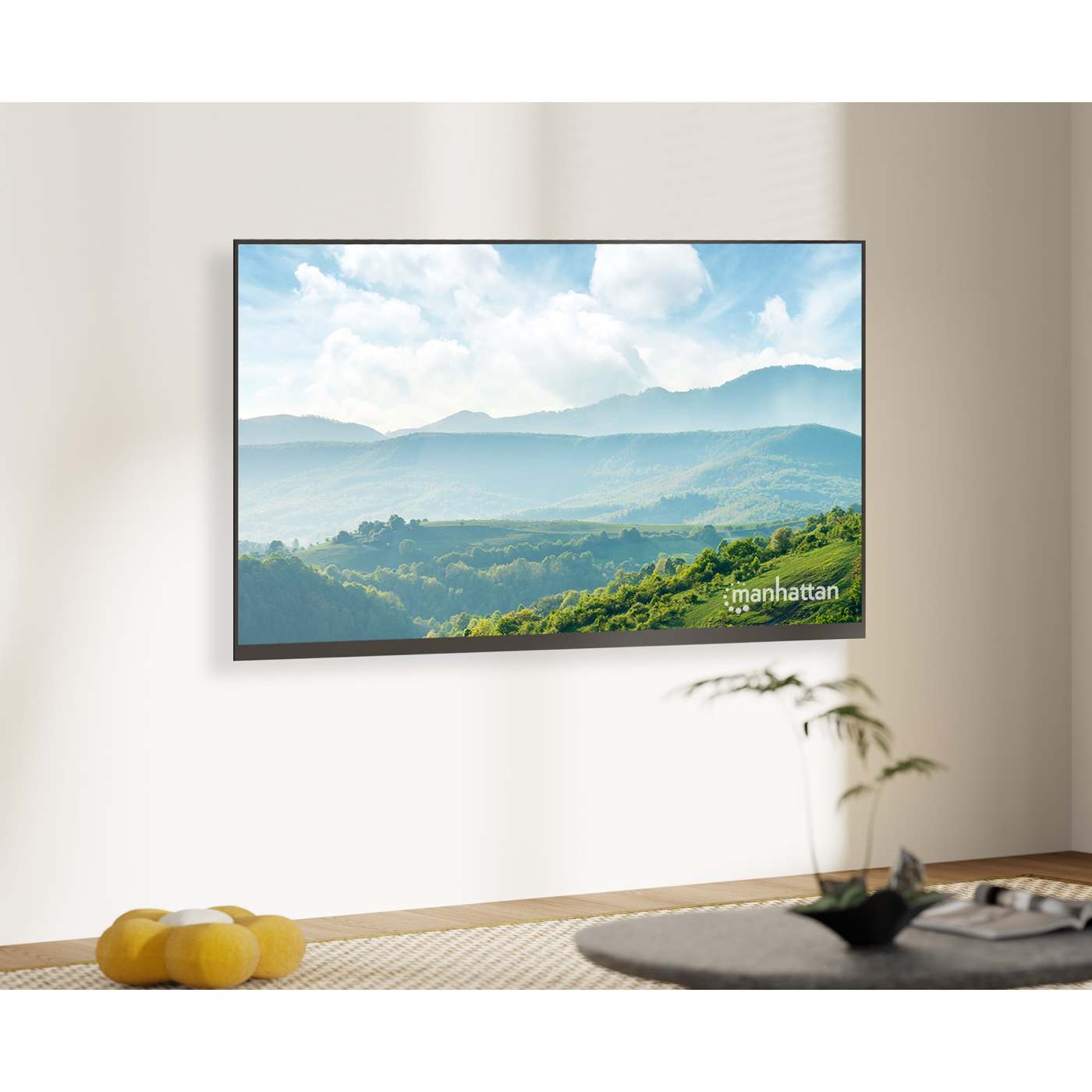 Pivoting TV Wall Mount with Tilt and Swivel Image 3