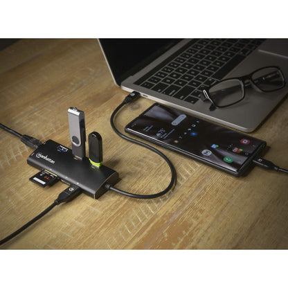 SuperSpeed USB-C Multiport Adapter Image 9