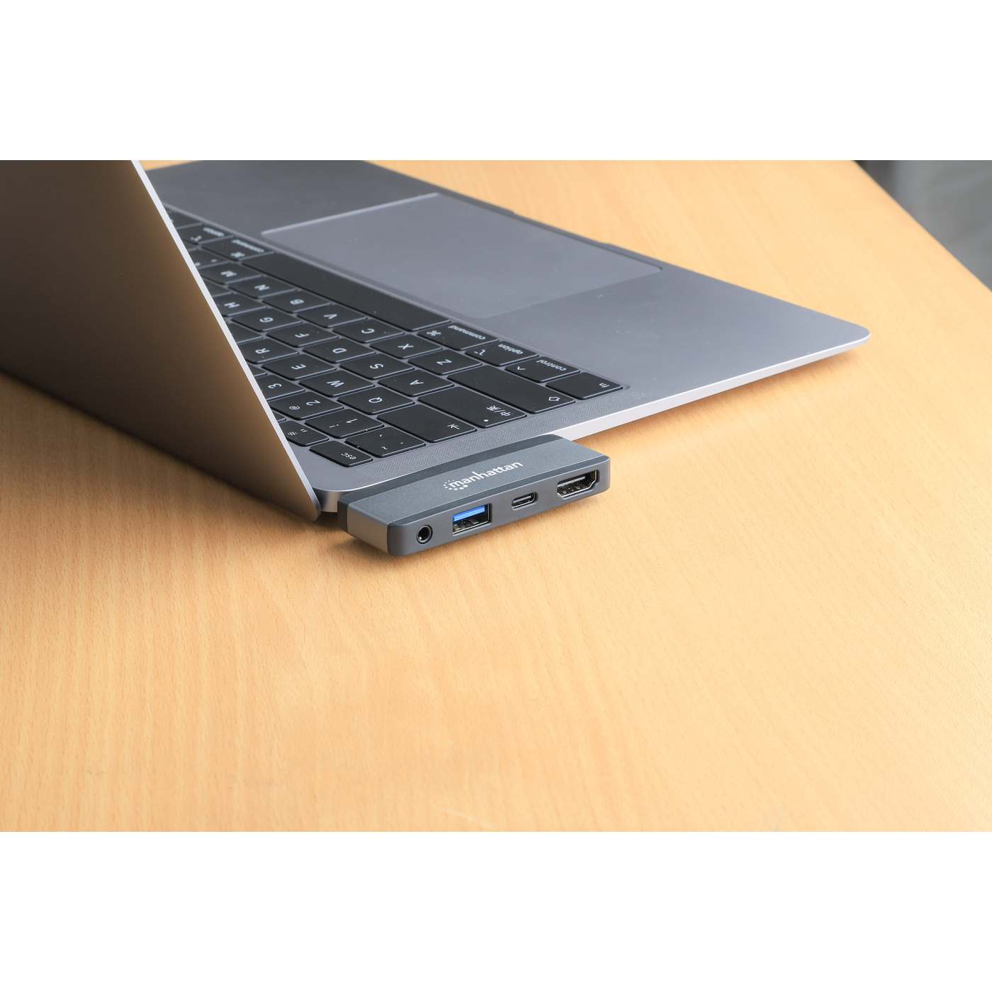 USB-C PD to HDMI 4-in-1 Travel Docking Station for Tablet, Phone, and Laptop Image 9