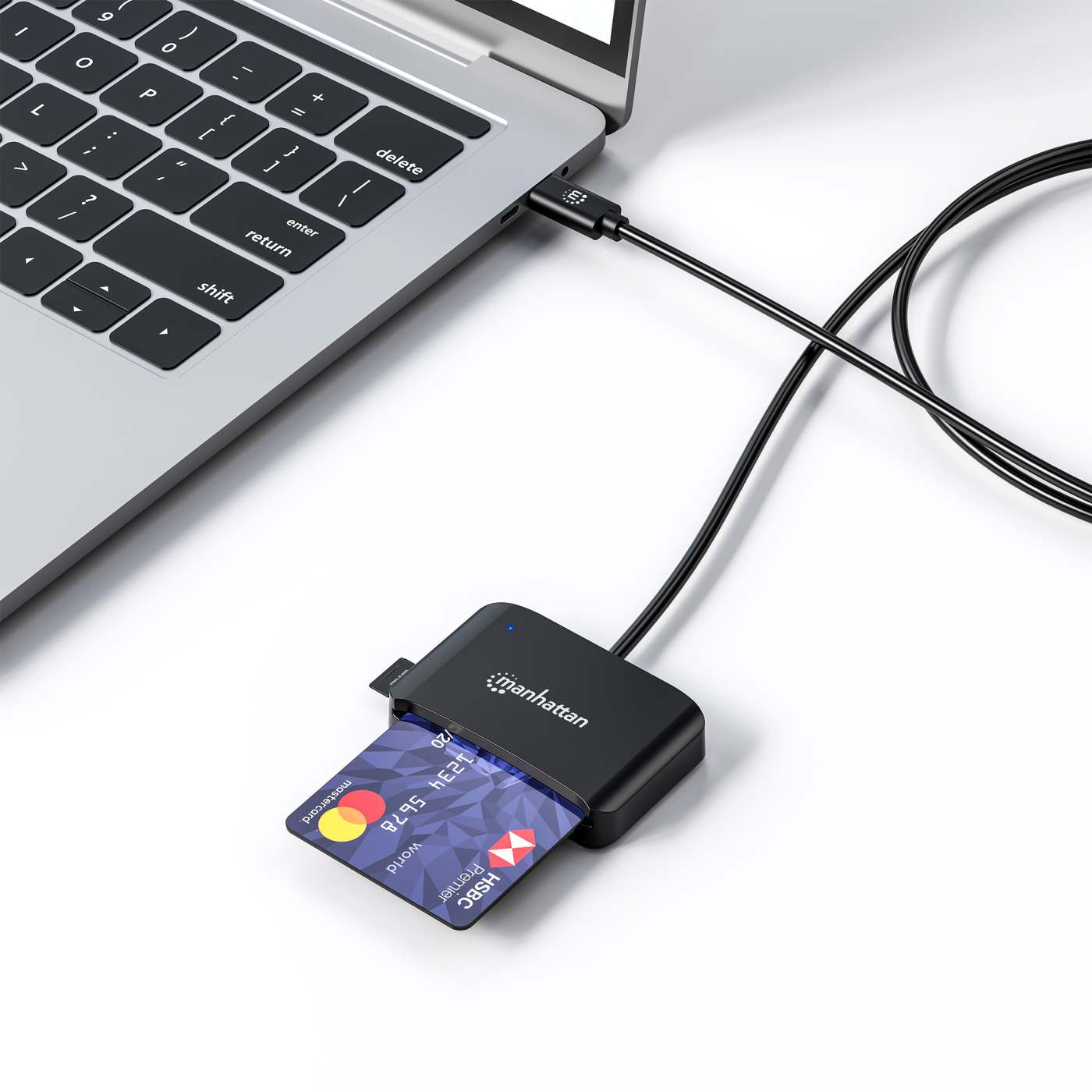 USB-C Smart Card Reader with microSD Slot Image 6